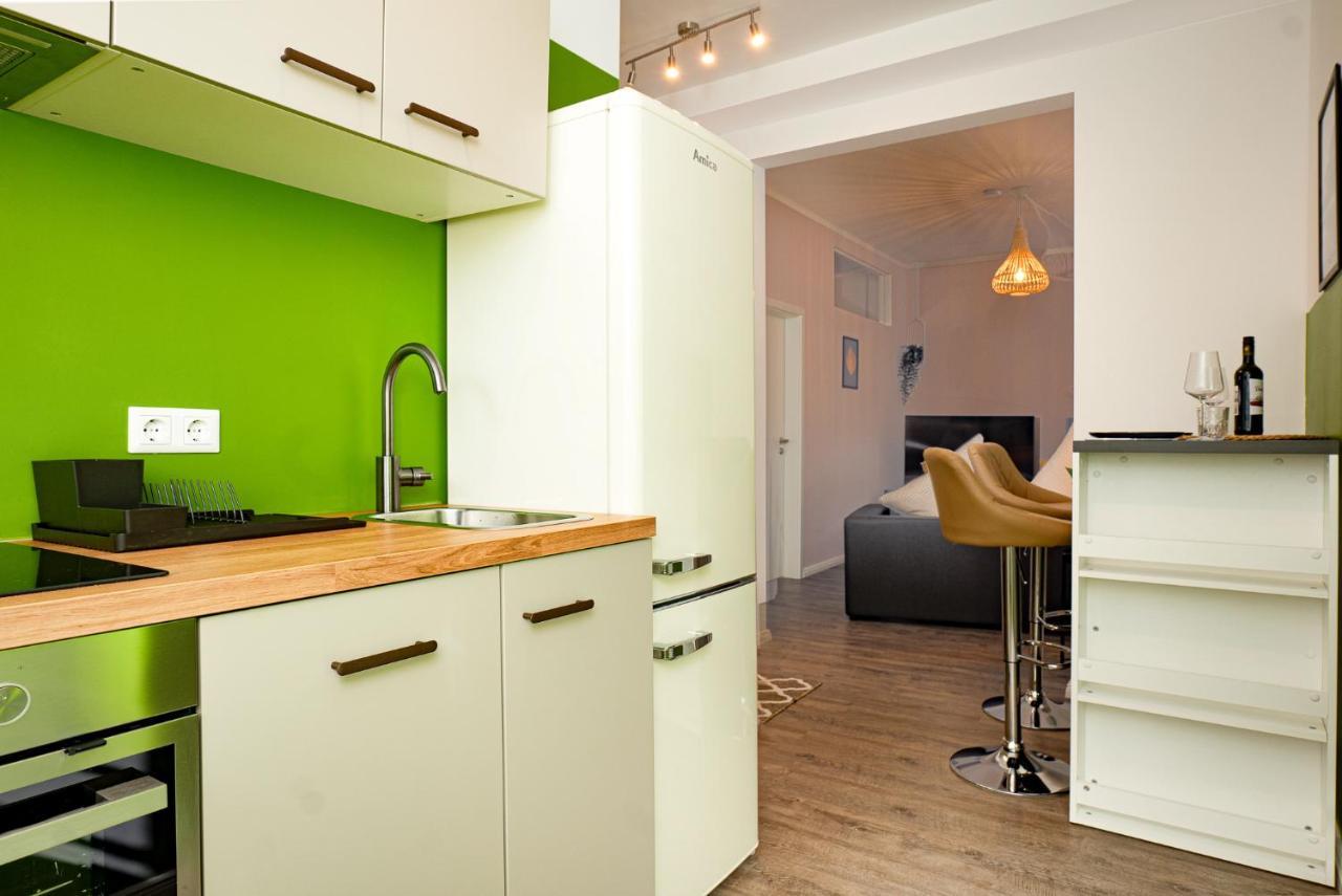 Appartamento Blue Chili 32 - Stadtwohnung Fuer 3 Modern Zentral Karlshorst Wlan Berlino