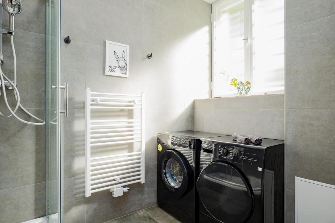 Appartamento Blue Chili 32 - Stadtwohnung Fuer 3 Modern Zentral Karlshorst Wlan *